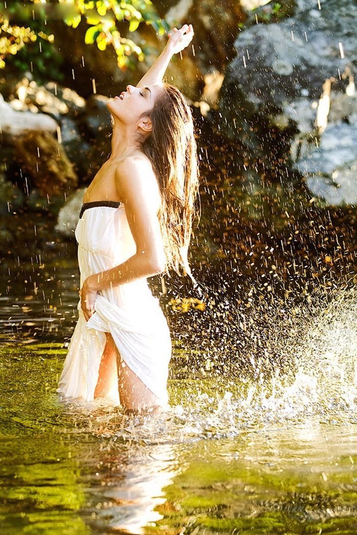 Marie Avgeropoulos in Haiphong